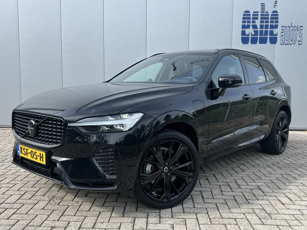 Volvo XC60 (2024) — foto 1