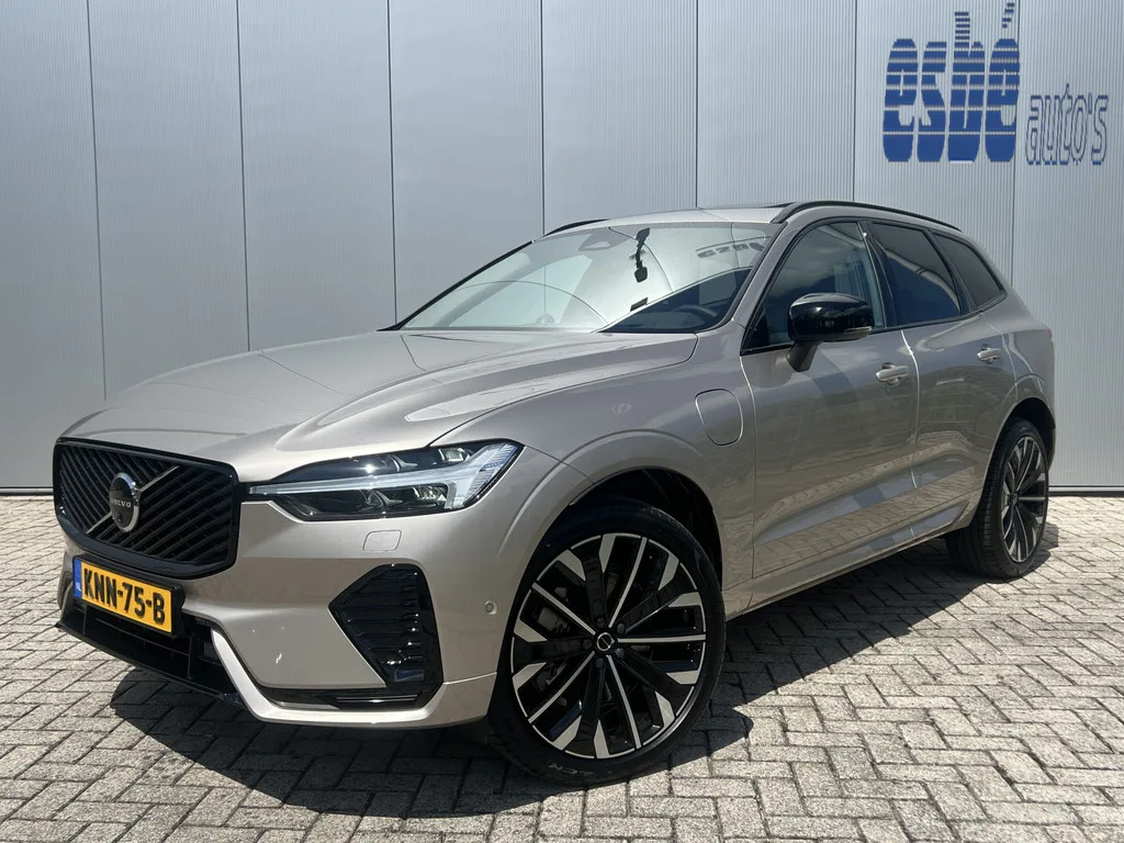 Volvo XC60 (2026) — foto 1