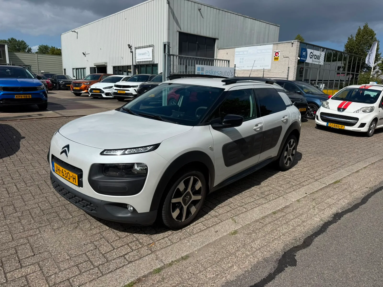 Citroën C4 Cactus (2016) — foto 1