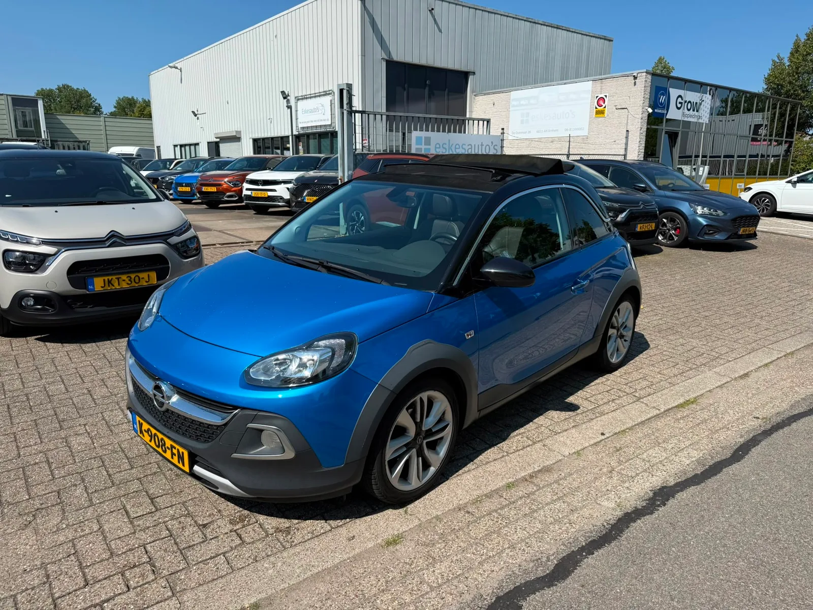 Opel Adam (2016) — foto 1