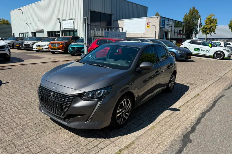 Peugeot 208 (2021)