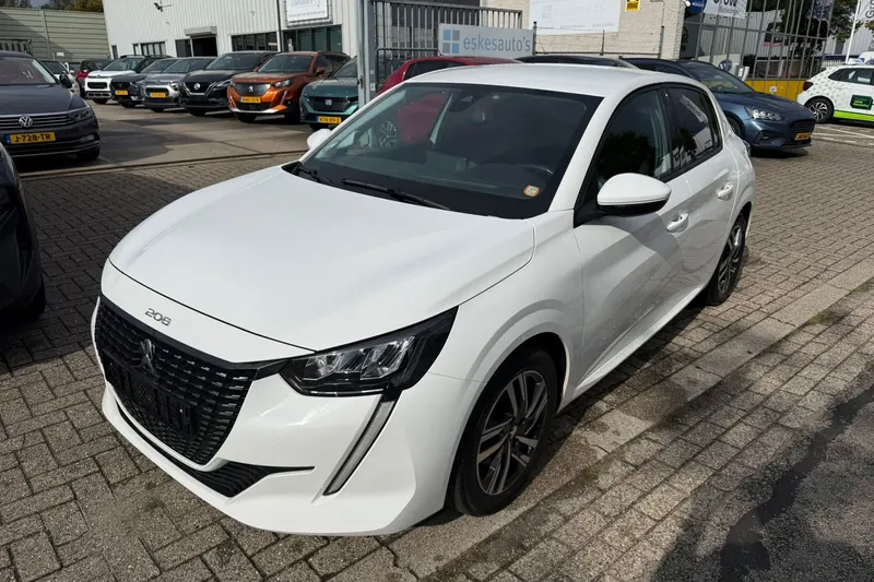 Peugeot 208 (2021)