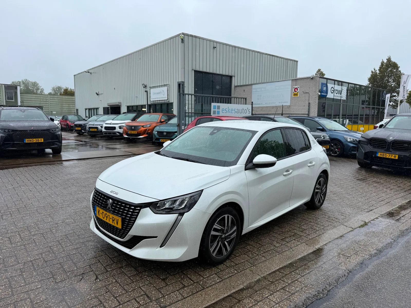 Peugeot 208 (2021) — foto 1