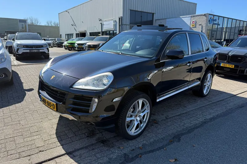 Porsche Cayenne (2008)