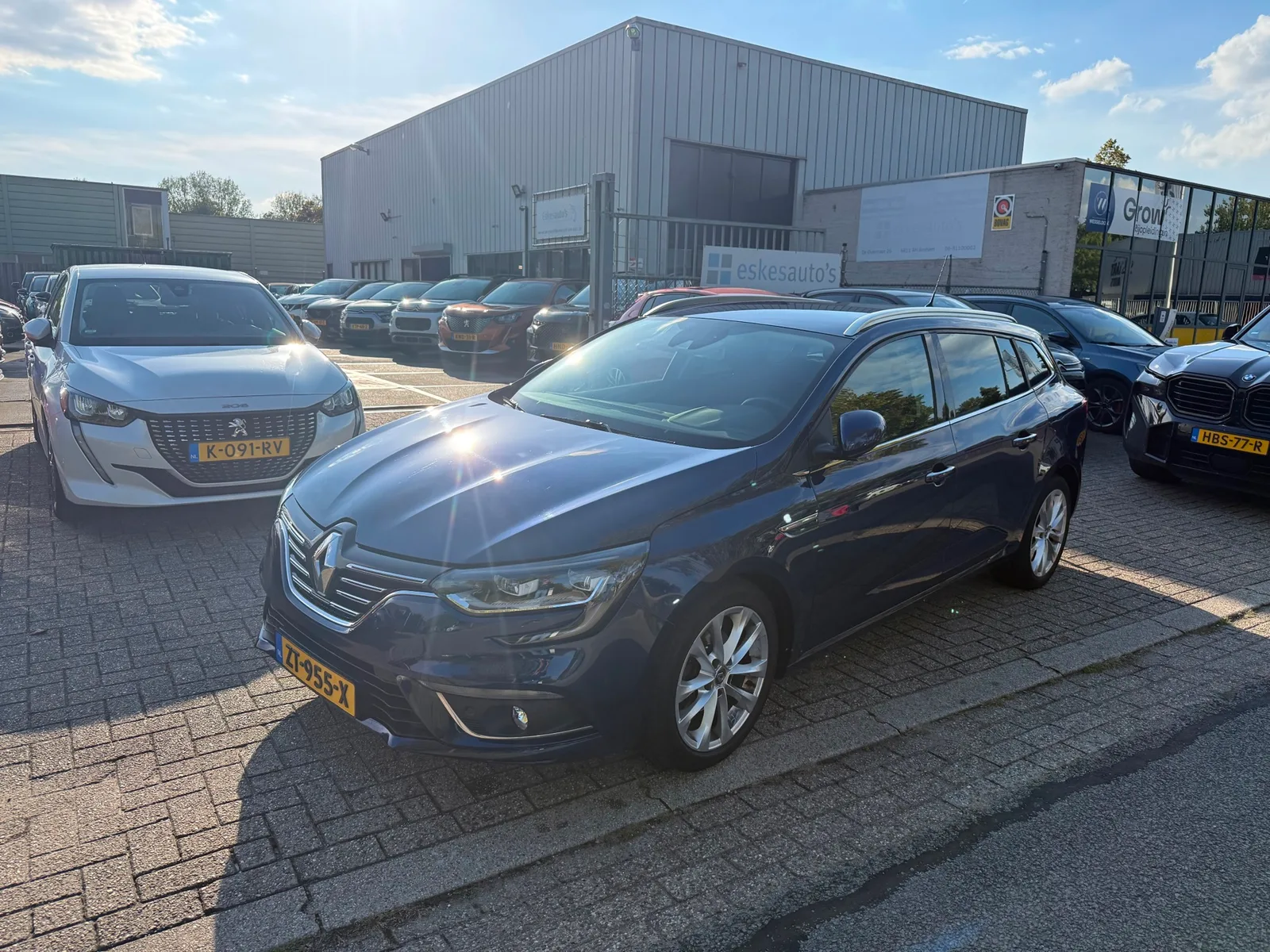 Renault Mégane (2019) — foto 1