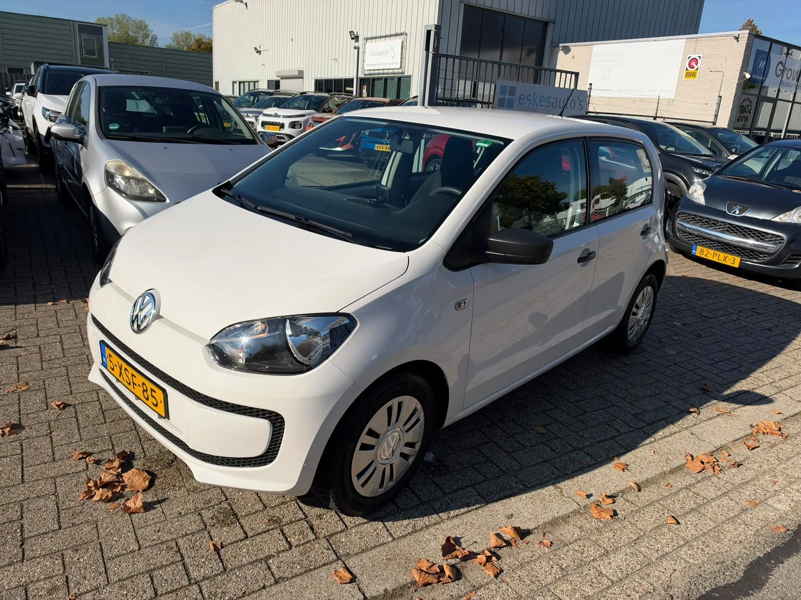 Volkswagen Up! (2014) — foto 1