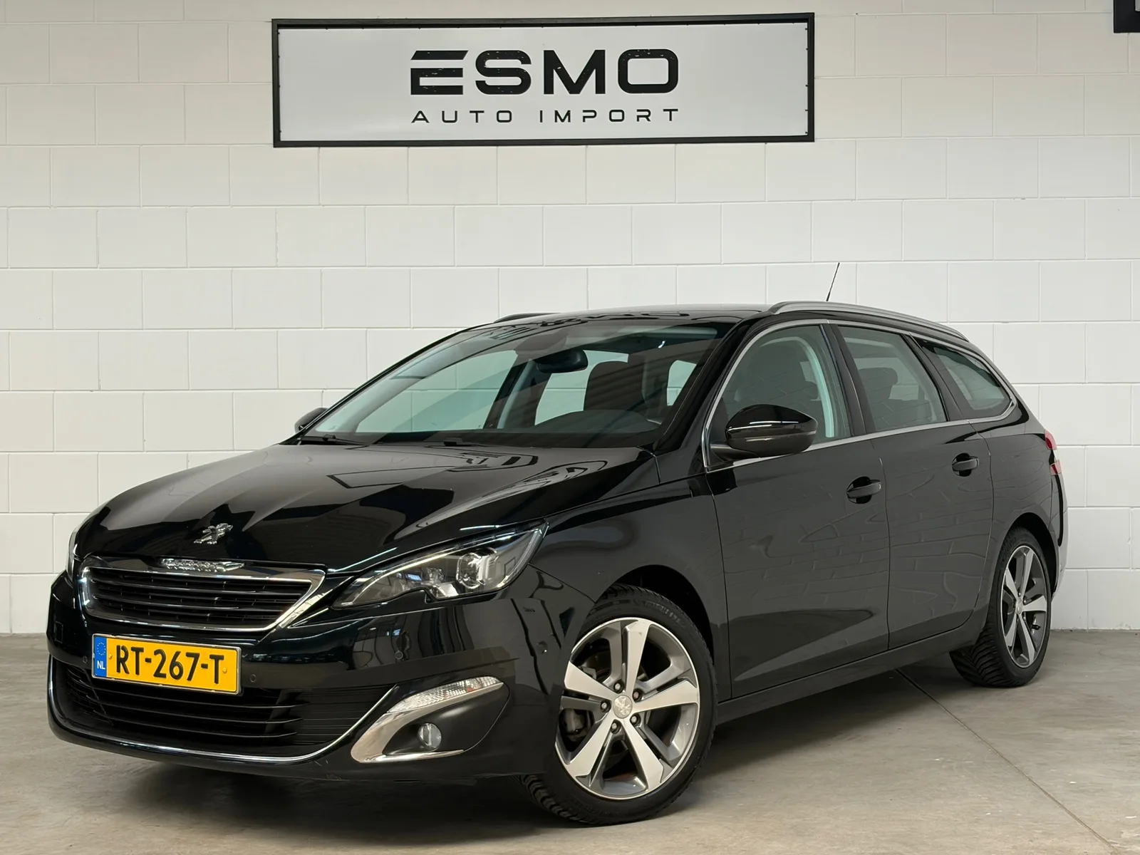 Peugeot 308 (2017) — foto 1