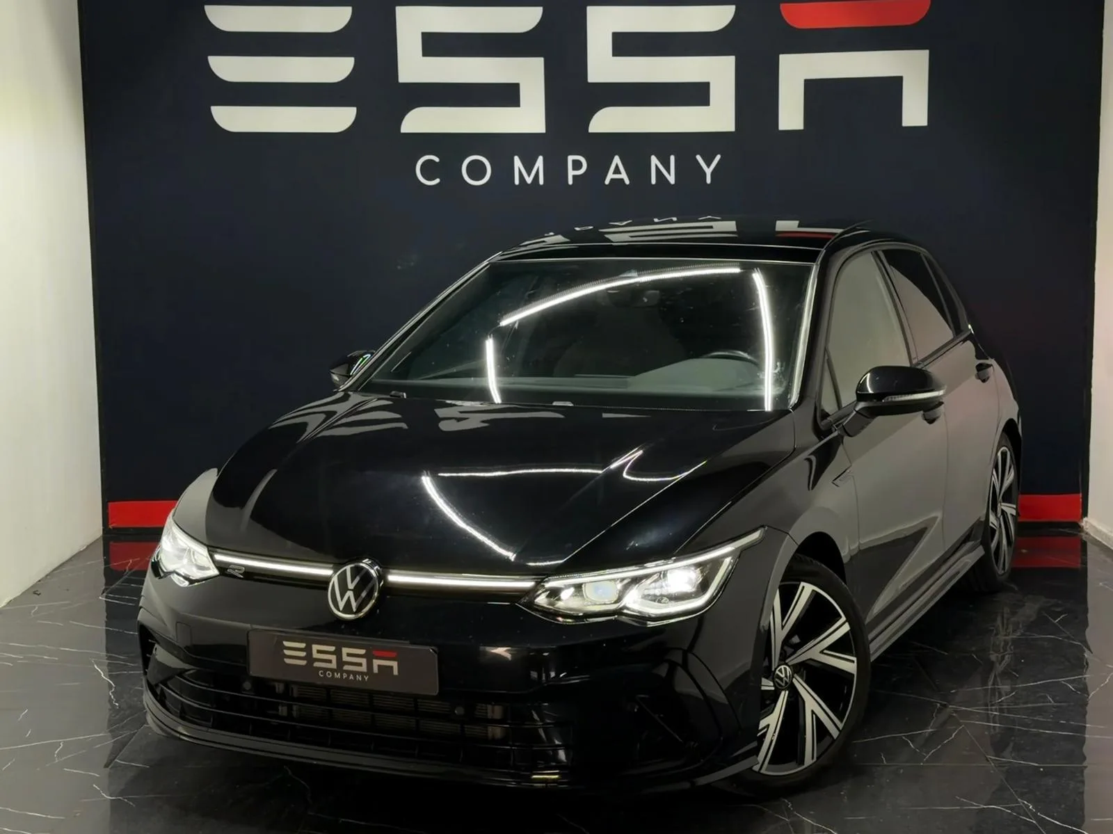 Volkswagen Golf (2020) — foto 1