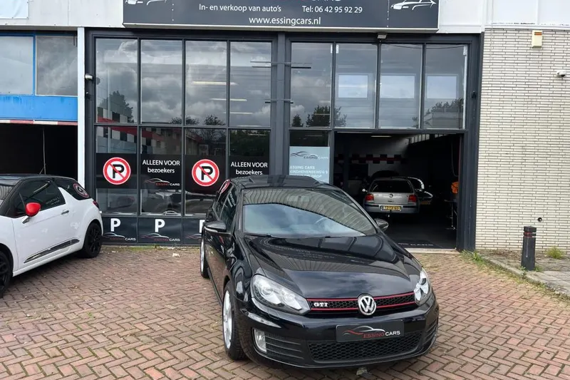 Volkswagen Golf (2010)
