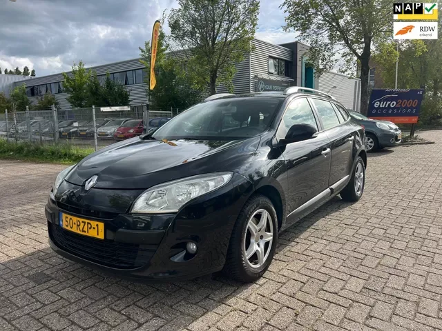 Renault Mégane (2011) — foto 1