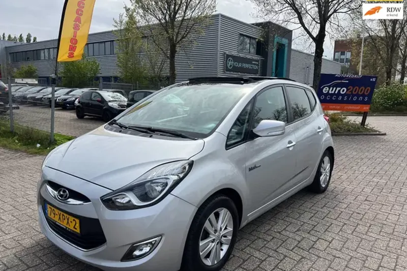 Hyundai ix20 (2012)