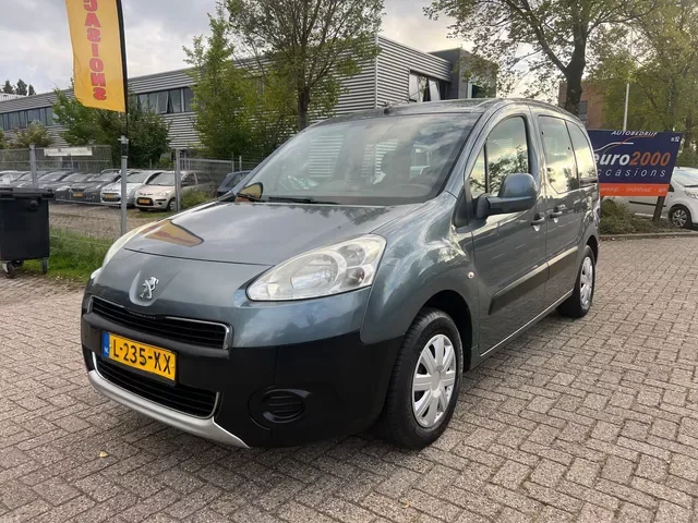 Peugeot Partner (2013) — foto 1
