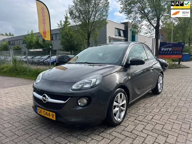 Opel Adam (2015) — foto 1