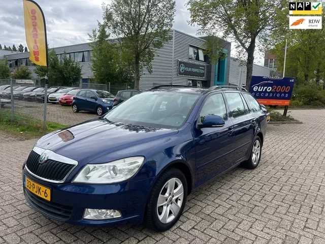 Škoda Octavia (2011) — foto 1