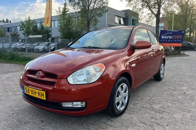 Hyundai Accent (2007)