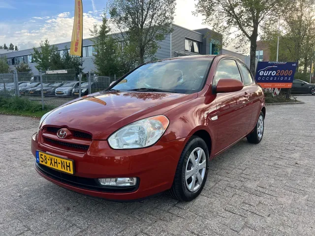 Hyundai Accent (2007) — foto 1