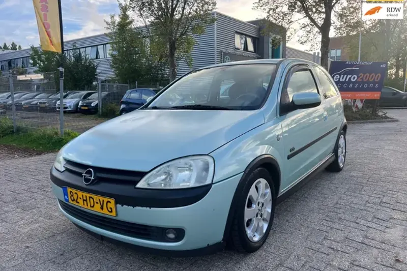 Opel Corsa (2001)