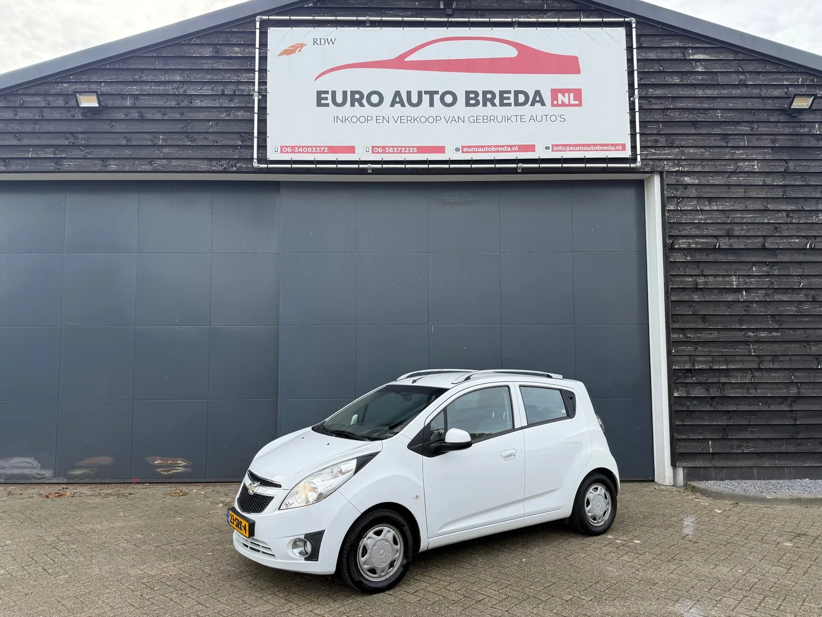 Chevrolet Spark (2011) — foto 1