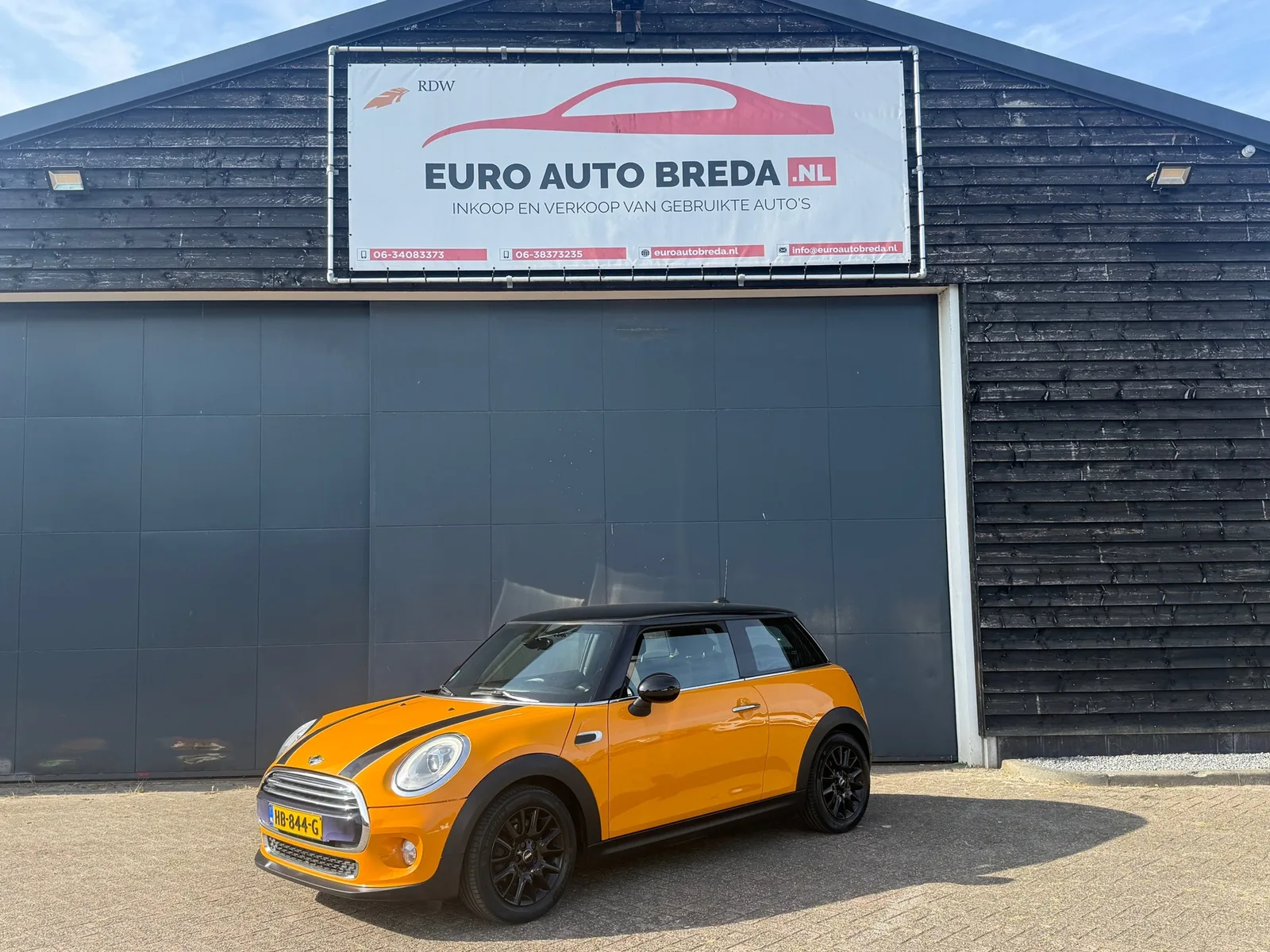 MINI Cooper (2015) — foto 1