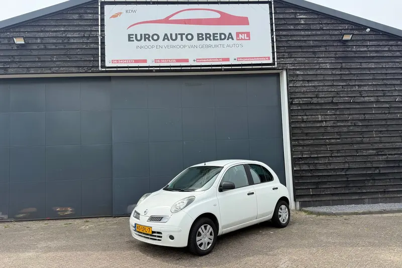 Nissan Micra (2010)