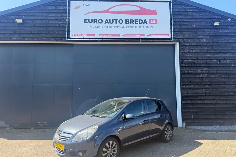 Opel Corsa (2010)