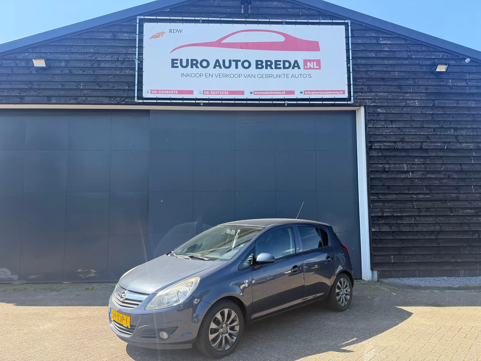 Opel Corsa (2010) — foto 1