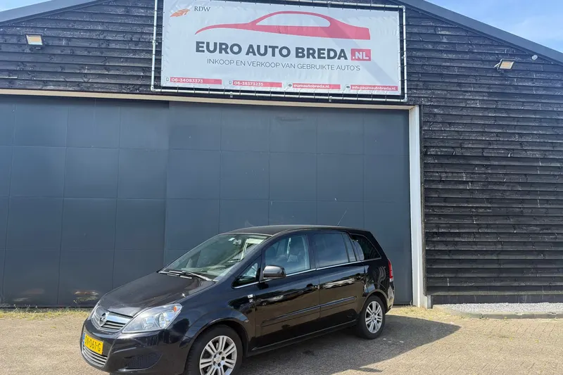 Opel Zafira (2010)