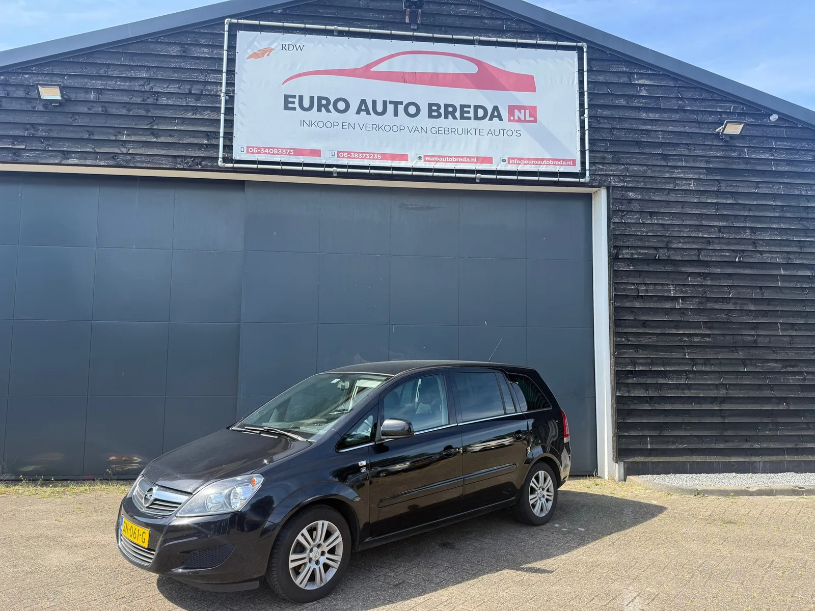 Opel Zafira (2010) — foto 1