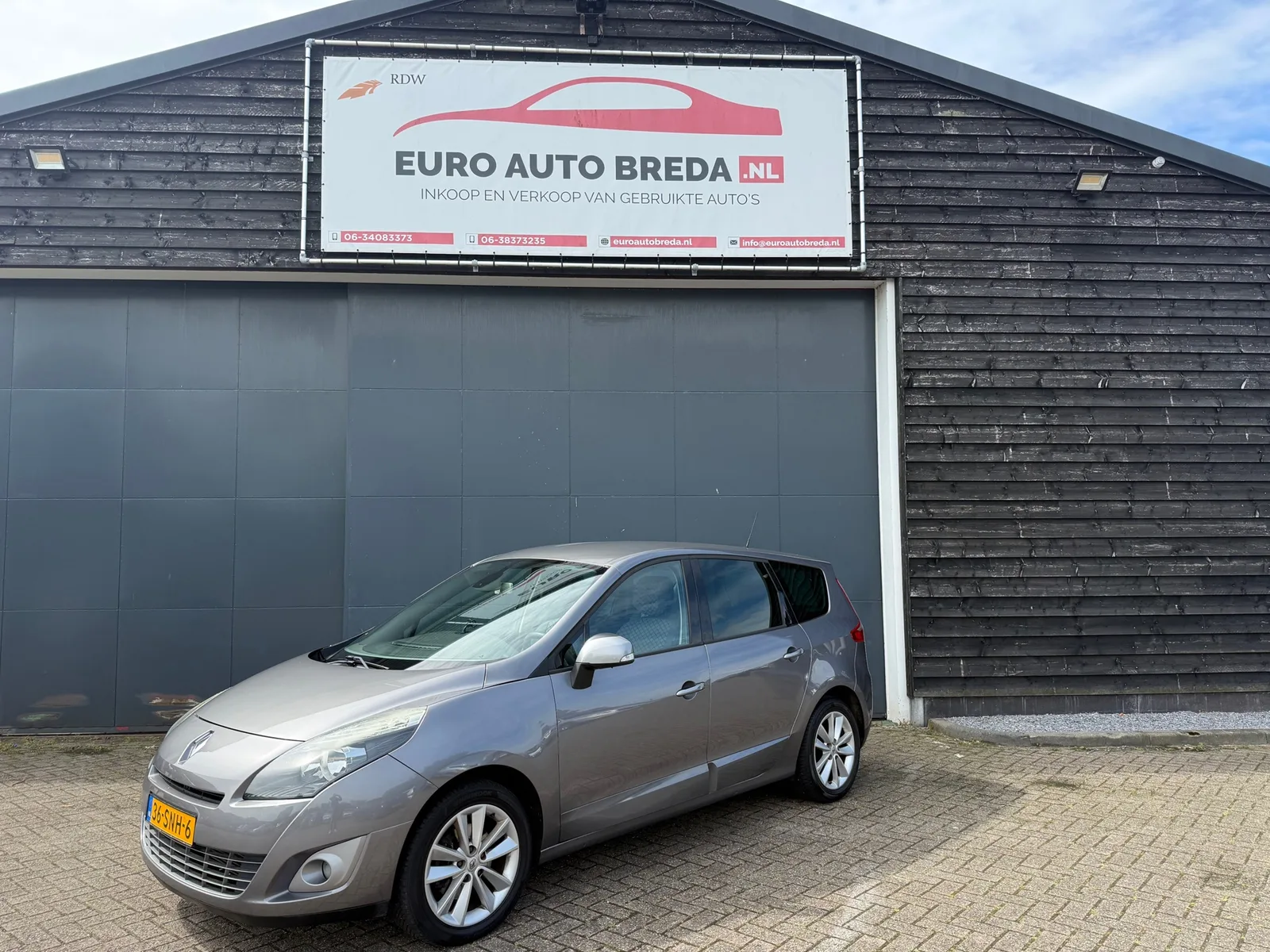 Renault Grand Scénic (2011) — foto 1