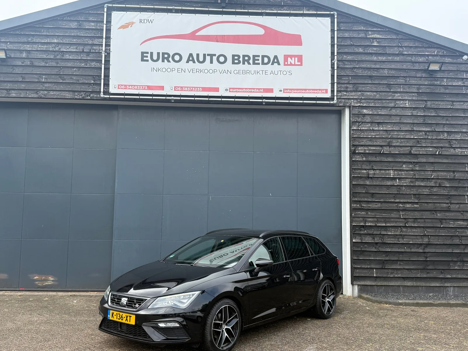SEAT Leon (2020) — foto 1