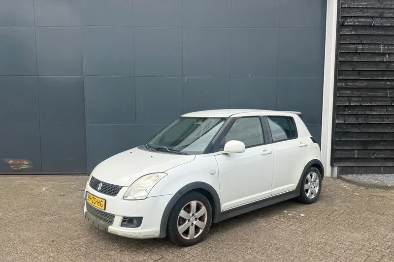 Suzuki Swift (2008)
