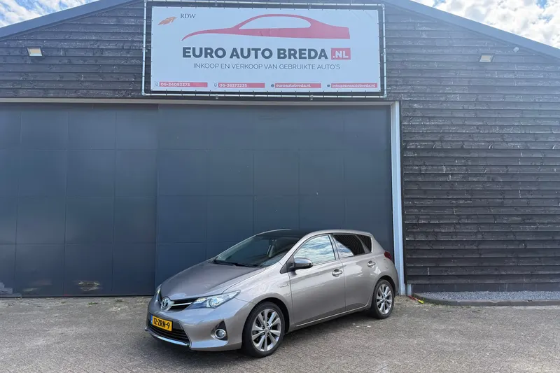 Toyota Auris (2013)