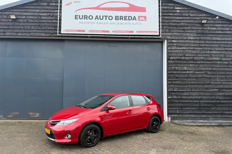 Toyota Auris (2014)