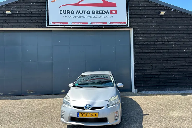 Toyota Prius (2011)