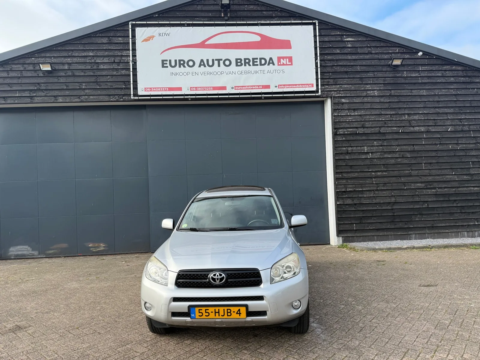 Toyota RAV4 (2006) — foto 1