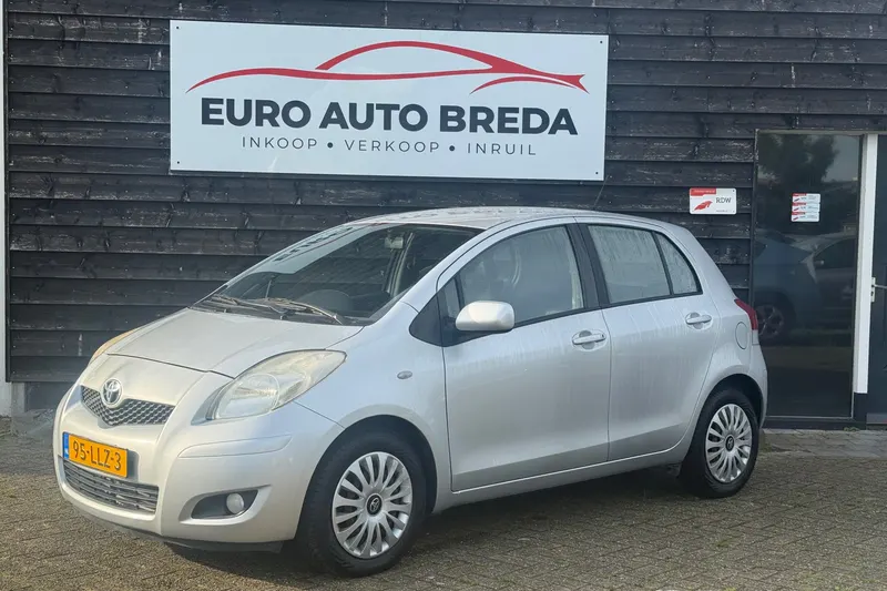 Toyota Yaris (2010)