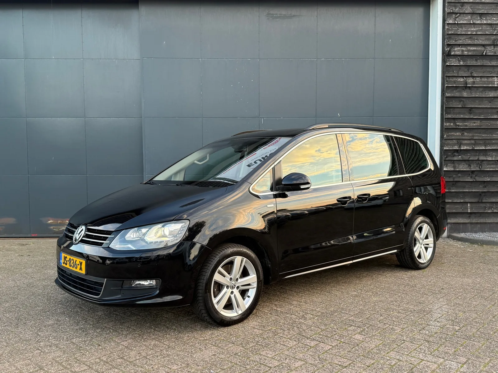 Volkswagen Sharan (2013) — foto 1