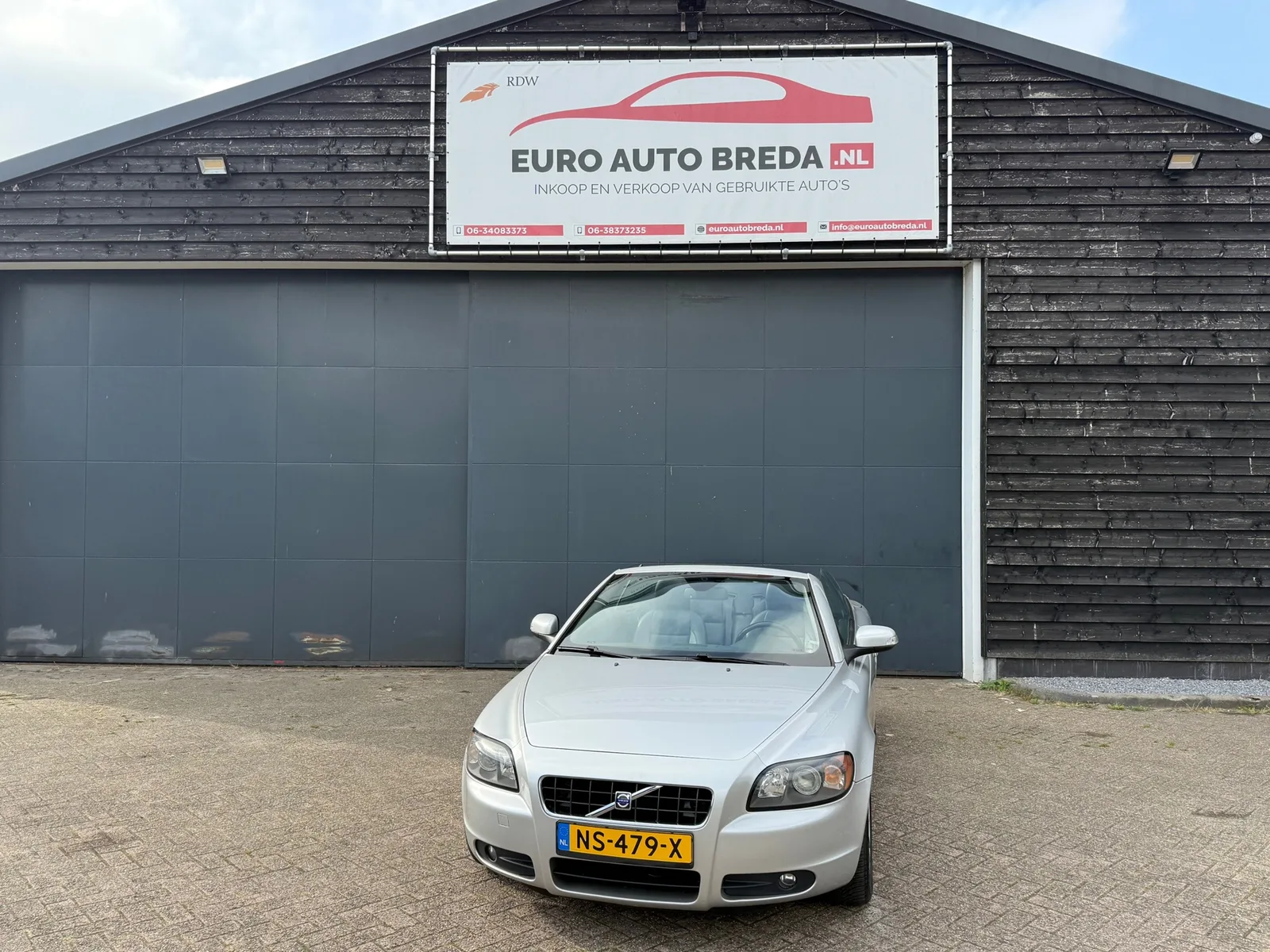 Volvo C70 (2007) — foto 1