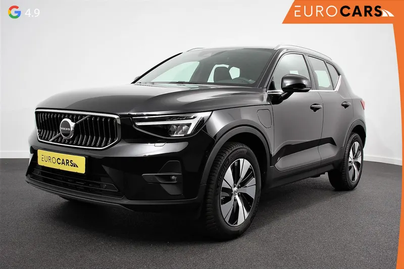 Volvo XC40 (2023)
