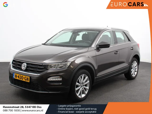 Volkswagen T-Roc (2018) — foto 1