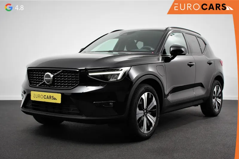 Volvo XC40 (2023)