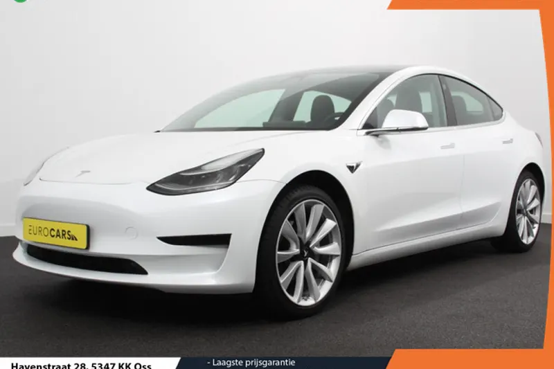 Tesla Model 3 (2020)