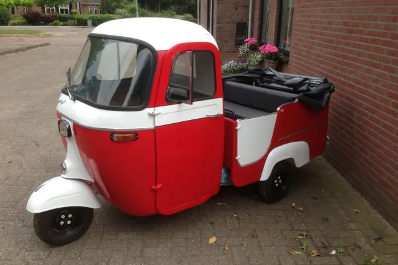 Piaggio APE 400 CALESSINO (1960)