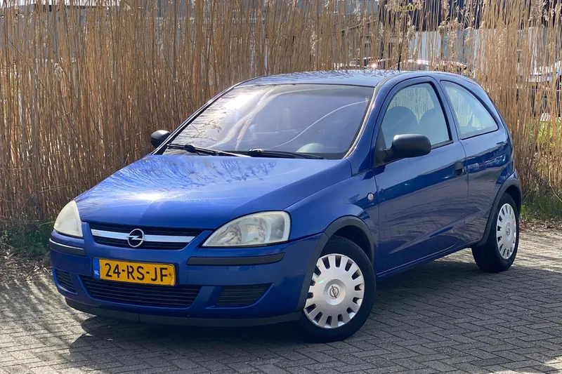 Opel Corsa (2005)