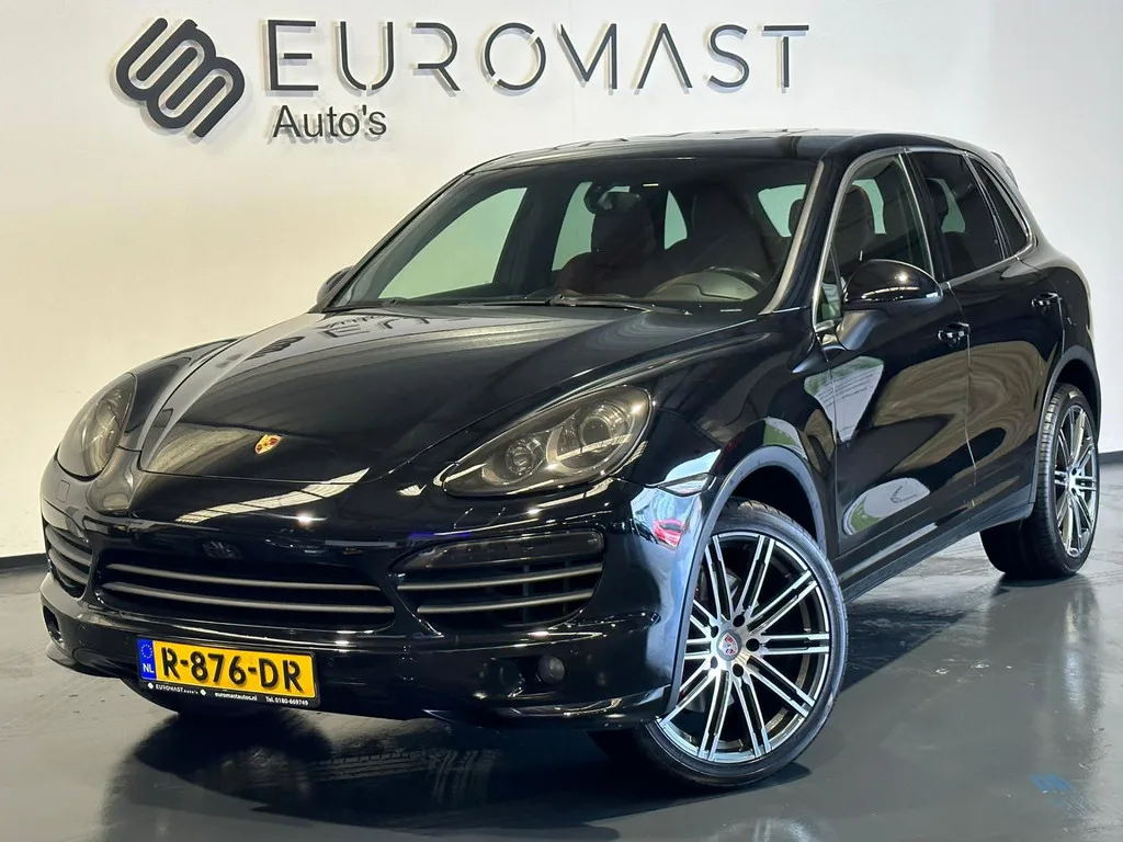 Porsche Cayenne (2014) — foto 1