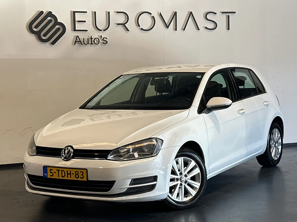 Volkswagen Golf (2014) — foto 1