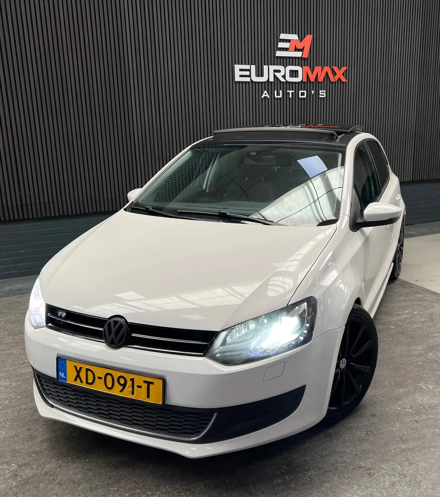 Volkswagen Polo (2011) — foto 1