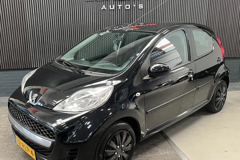 Peugeot 107 (2011)