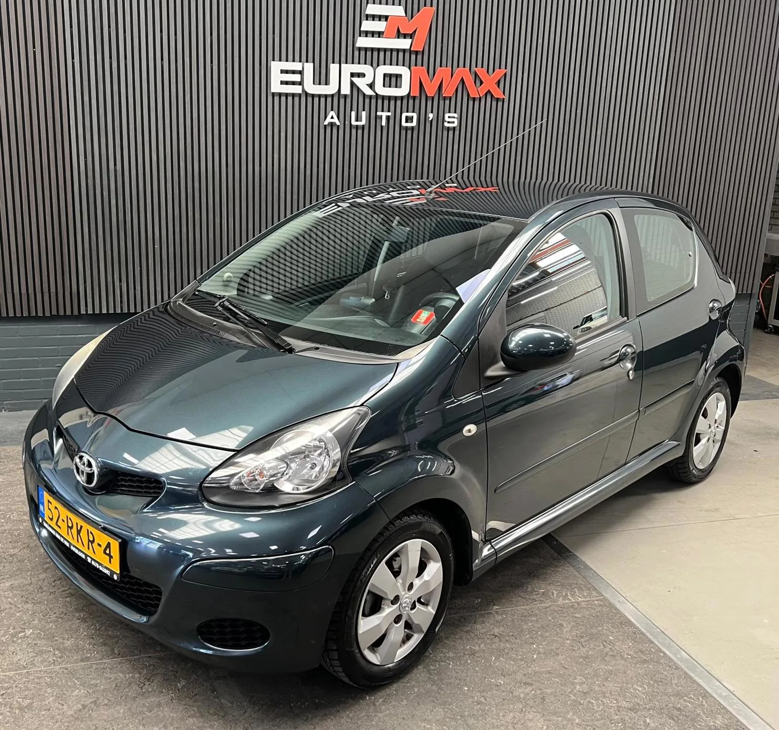 Toyota Aygo (2011) — foto 1