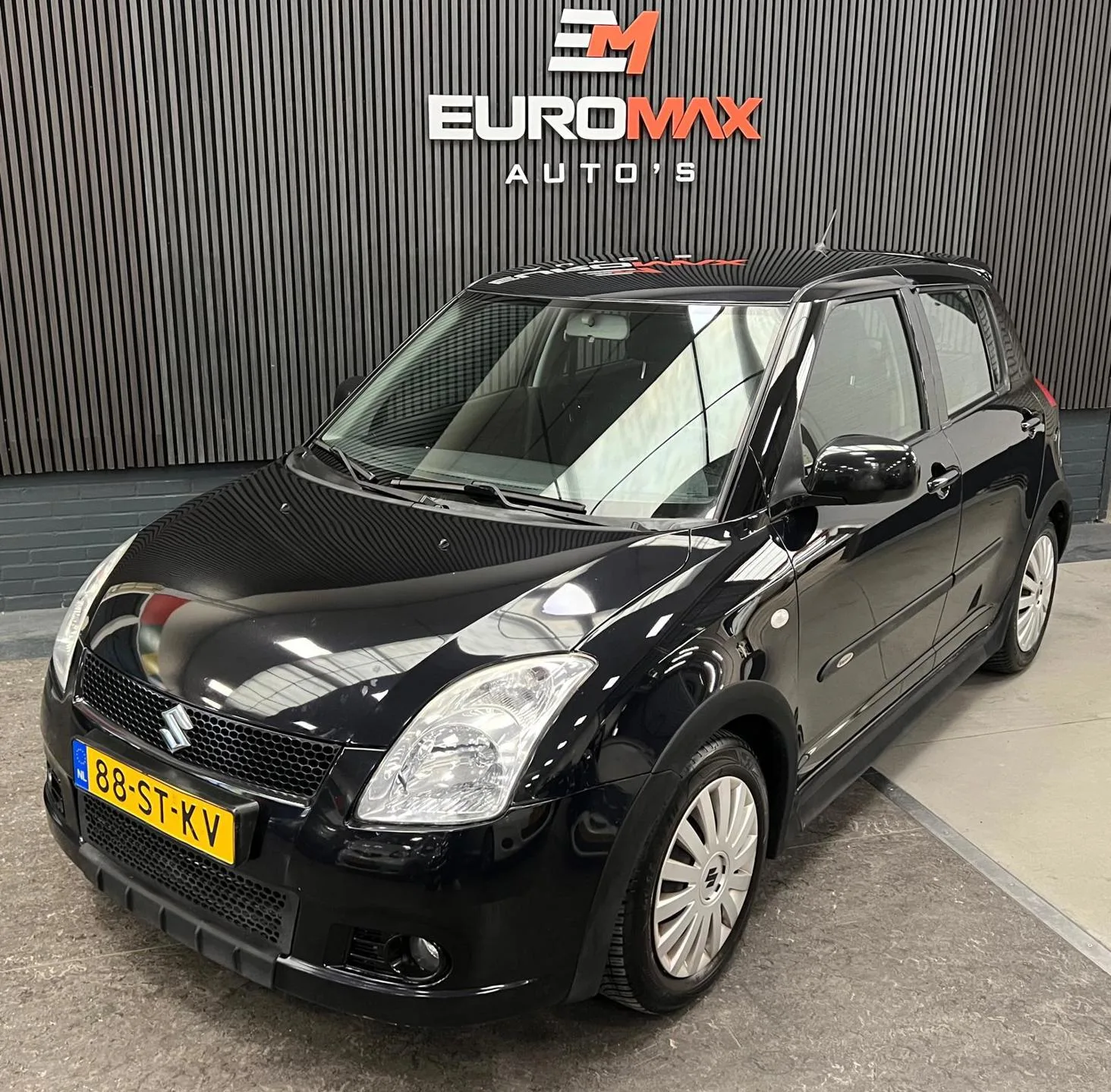 Suzuki Swift (2006) — foto 1
